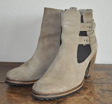 Enkel laarsjes beige bruin suede mt 38 Royal Republiq