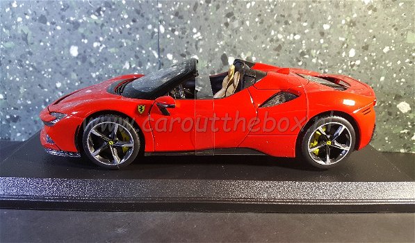 Ferrari SF90 Spyder rood 1:18 Bburago - 0