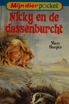 Mary Hooper: Nicky en de dassenburcht - 0