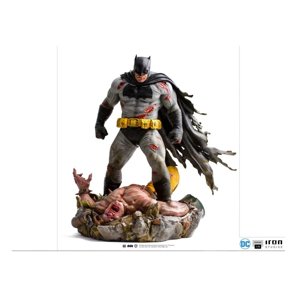 HOT DEAL - Iron Studios Batman The Dark Knight Returns Diorama - nr. 1
