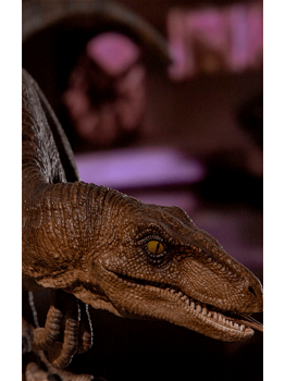 Iron Studios Jurassic Park crouching Velociraptor - 0