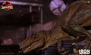 Iron Studios Jurassic Park crouching Velociraptor - 1 - Thumbnail