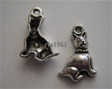 bedel/charm dieren : hondje -18 mm 