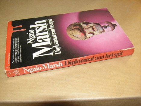 Diplomaat aan het Spit-Ngaio Marsh - 2