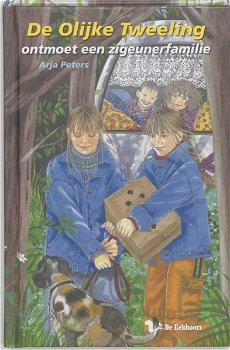Arja Peters - De Olijke Tweeling Ontmoet Een Zigeunerfamilie (Hardcover/Gebonden) Nieuw - 0