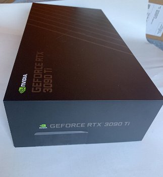 Nvidea Geforce RTX 3090 Ti - 1