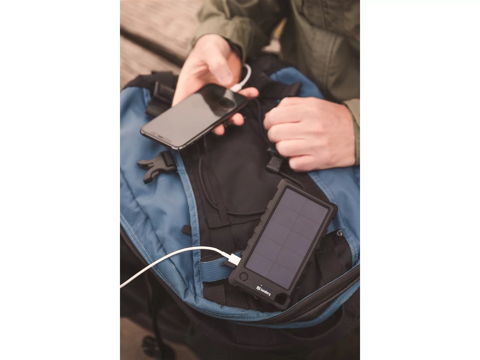 Outdoor Solar Powerbank 10000 - Afbeelding 4