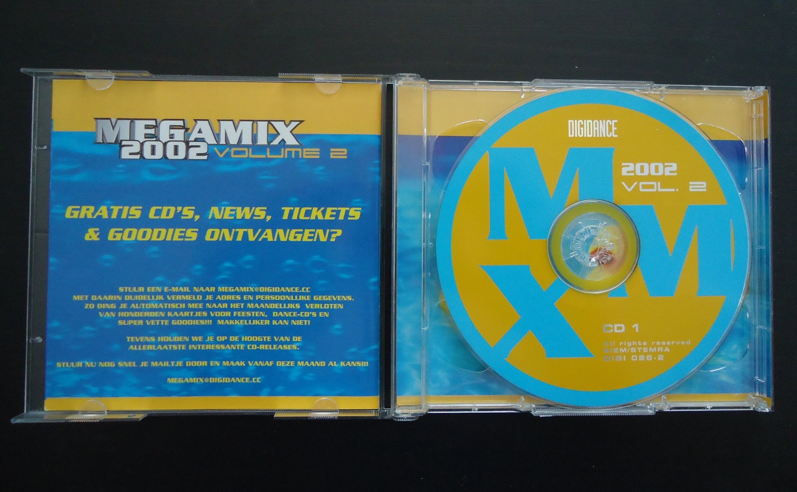 Te koop de originele CD Megamix 2002 Volume 2 van Digidance. - Afbeelding 5