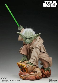 Sideshow Star Wars Yoda Legendary Scale statue - 3