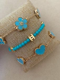 Blauw met gouden klaver bedel armband turquoise bloem ibiza