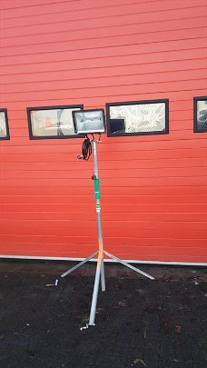 Bouwlampen 500 watt en  statieven  los en of kompleet 