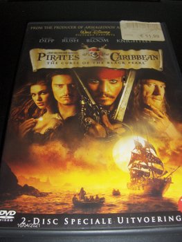 Pirates of the Caribbean-The Curse of the Black Pearl+Recipe for Revence met 2 Top Titels. - 0