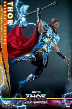 Hot Toys Thor Love and Thunder Deluxe MMS656 - 4