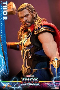 Hot Toys Thor Love and Thunder MMS655 - 1