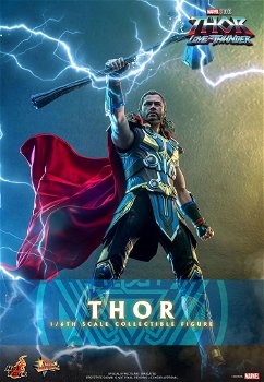 Hot Toys Thor Love and Thunder MMS655 - 2