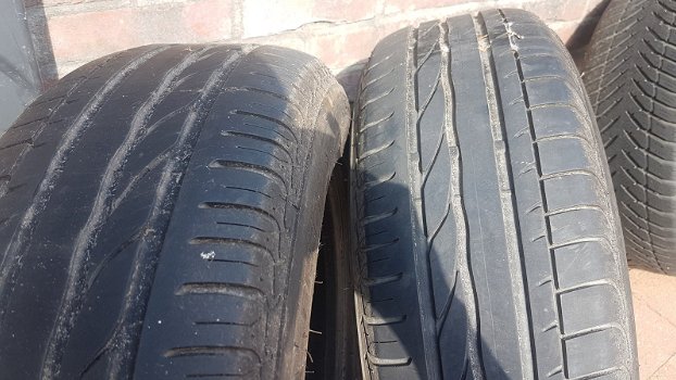 2x Bridgestone + 2x Goodyear - 2