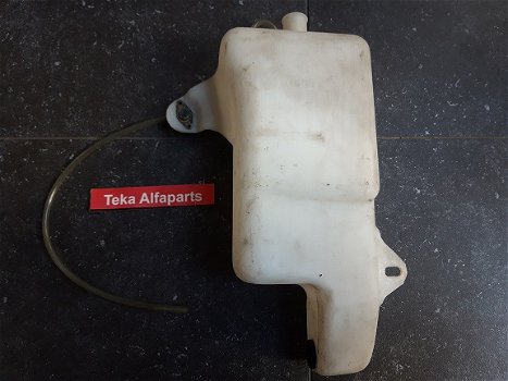 Alfa Romeo Alfasud Sprint Ruitenwissersproeierreservoir Achter Wasserbehälter 60746508 - 0