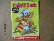 adv6795 donald duck promo 1