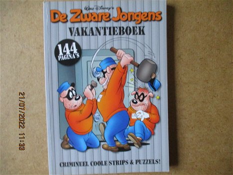 adv6821 zware jongens vakantieboek 2010 - 0