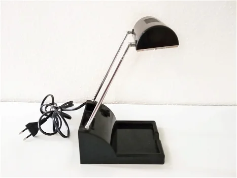 zwart verstelbare tafellamp en pennenbakje - 0
