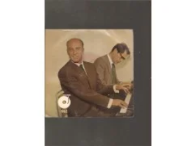 137z - wim sonneveld --a-- interviewt godfried bomans--b--mijn discotheek - nr. 1