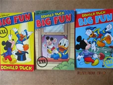 adv6849 donald duck big fun pocket