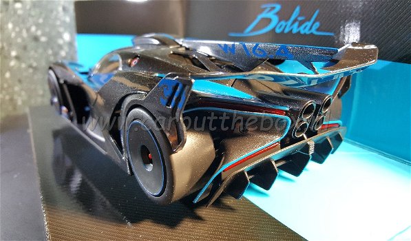 Bugatti Bolide blauw zwart 1:18 Bburago - 2