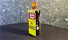 Wayne 505 Gas Pump MOPAR PARTS 1:18 Greenlight - 1 - Thumbnail