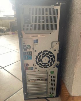 Hp z420 workstation xeon e5-1620 32gb geheugen 1750gb hardeschijf Nvidia quadro 4000 videokaart - 1