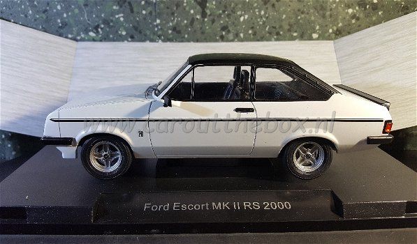 Ford Escort MKII RS 2000 wit 1:18 MCG - 0