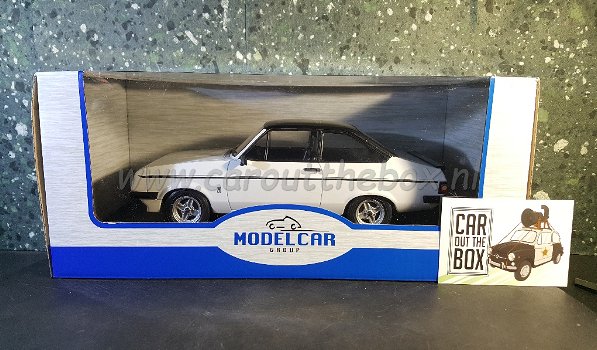 Ford Escort MKII RS 2000 wit 1:18 MCG - 4