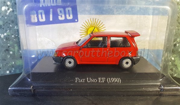 Fiat UNO EF rood 1:43 Atlas - 0