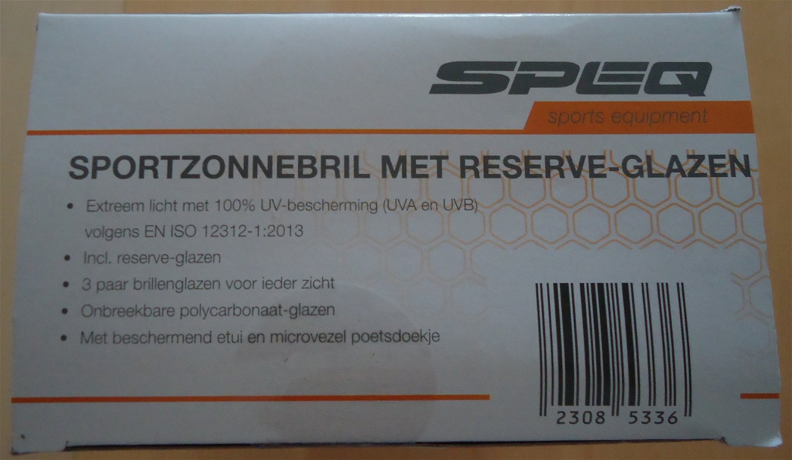 Te koop nieuwe sportzonnebril met reserve glazen (+ etui). - Afbeelding 6