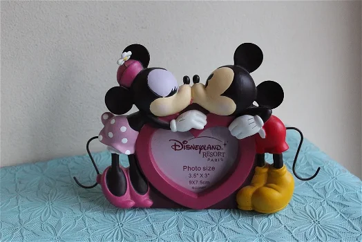 Minnie en Minnie Mouse kussend - fotolijstje - 0