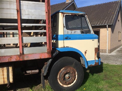 Ford D - Truck met Cummens V8 Motor - 6