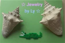 Handmade koelkastmagneet krokodil Jewelry by Ly