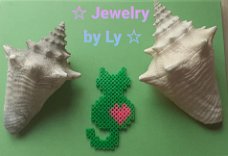 Handmade koelkastmagneet kat groen Jewelry by Ly