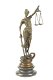 Een bronzen beeld van de Vrouwe Justitia - 0 - Thumbnail