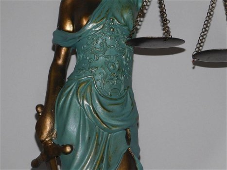 polystone beeld , Vrouwe Justitia - 2