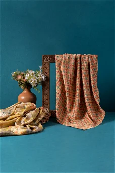 Explore floral print of fabrics at wholesale price