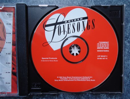 Te koop de originele verzamel-CD Golden Lovesongs van Sony. - 6