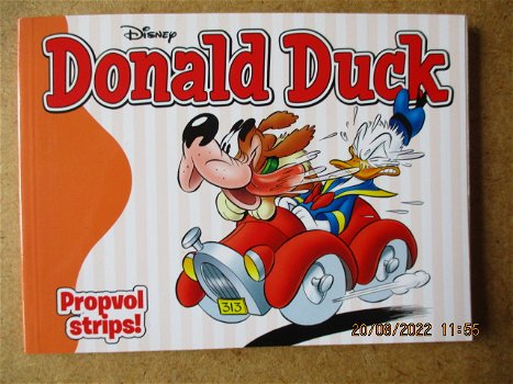 adv6916 donald duck oblong action 1 - 0