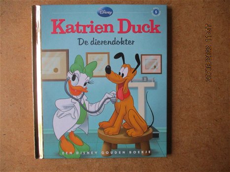 adv6934 katrien duck de dierendokter hc - 0