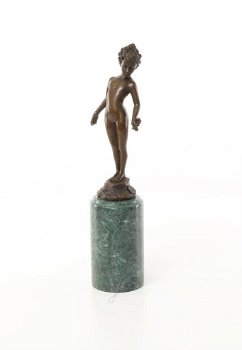 meisje met roos , brons beeld - 1