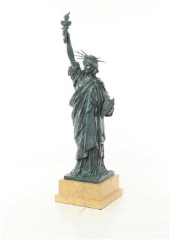 Een brons beeld , het vrijheids beeld - 1
