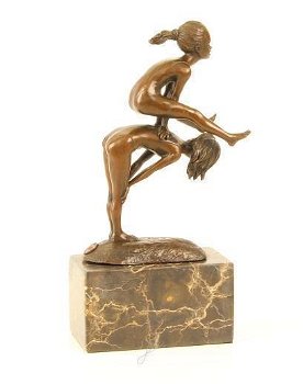 brons beeld , bokkie sprong - 4