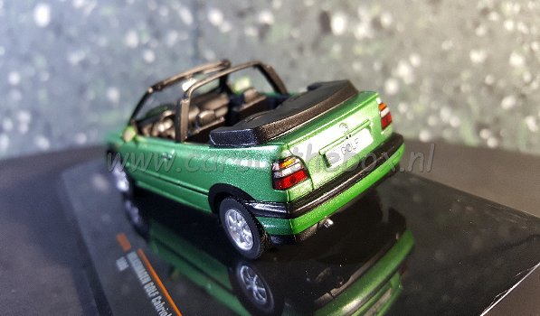 VW Golf cabriolet MKIII groen 1995 1:43 Ixo V728 - 2