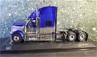 International Lonestar blauw 1:43 Ixo V743 - 0 - Thumbnail