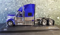 International Lonestar blauw 1:43 Ixo V743