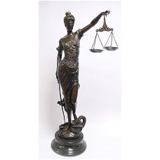 Vrouwe Justitia bronzen beeld , gigantische Justitia